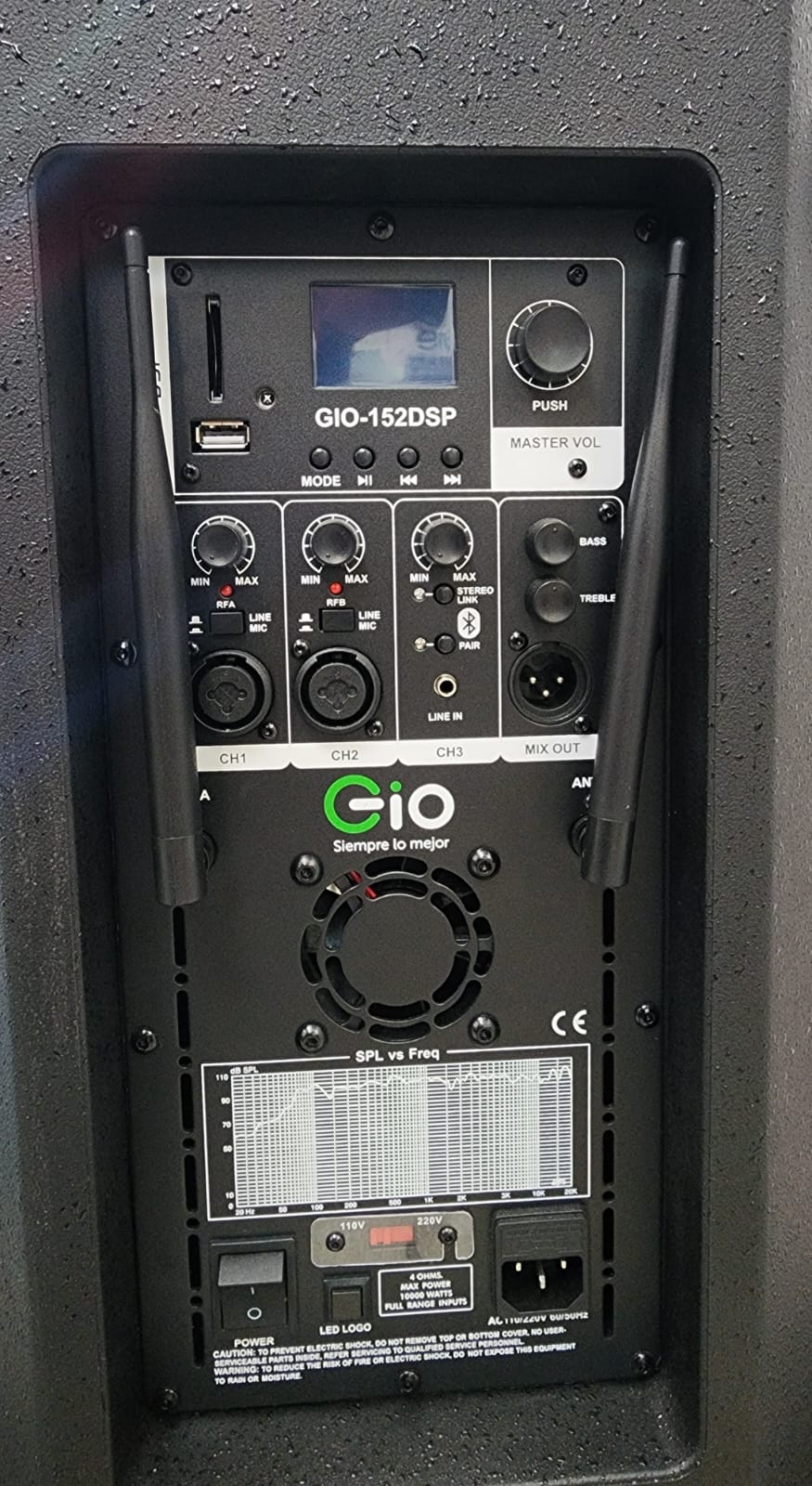 BOCINA PROFESIONAL AMPLIFICADA GIO-152DSP