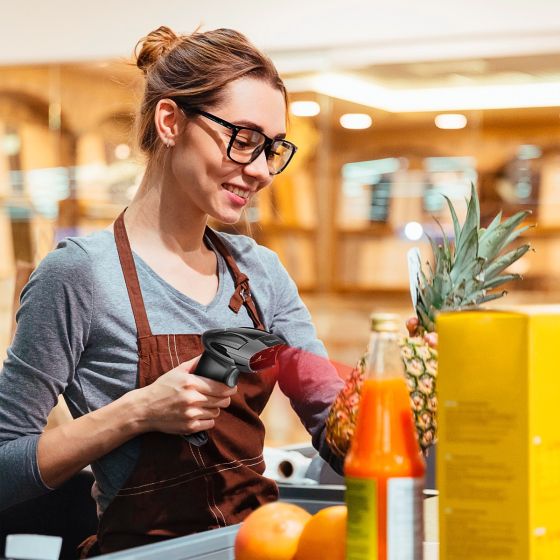 LECTOR DE CODIGO DE BARRAS INALAMBRICO COM-596